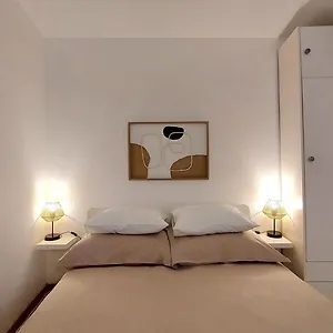 Assi Split