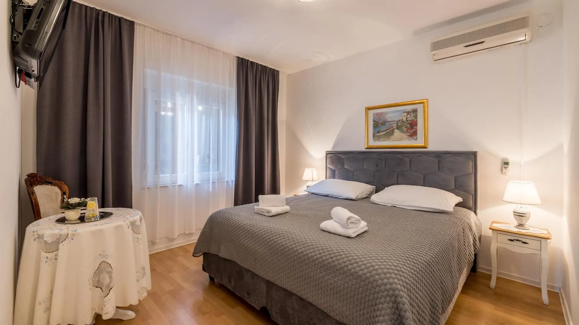 Bed & Breakfast Guesthouse Rooms Split