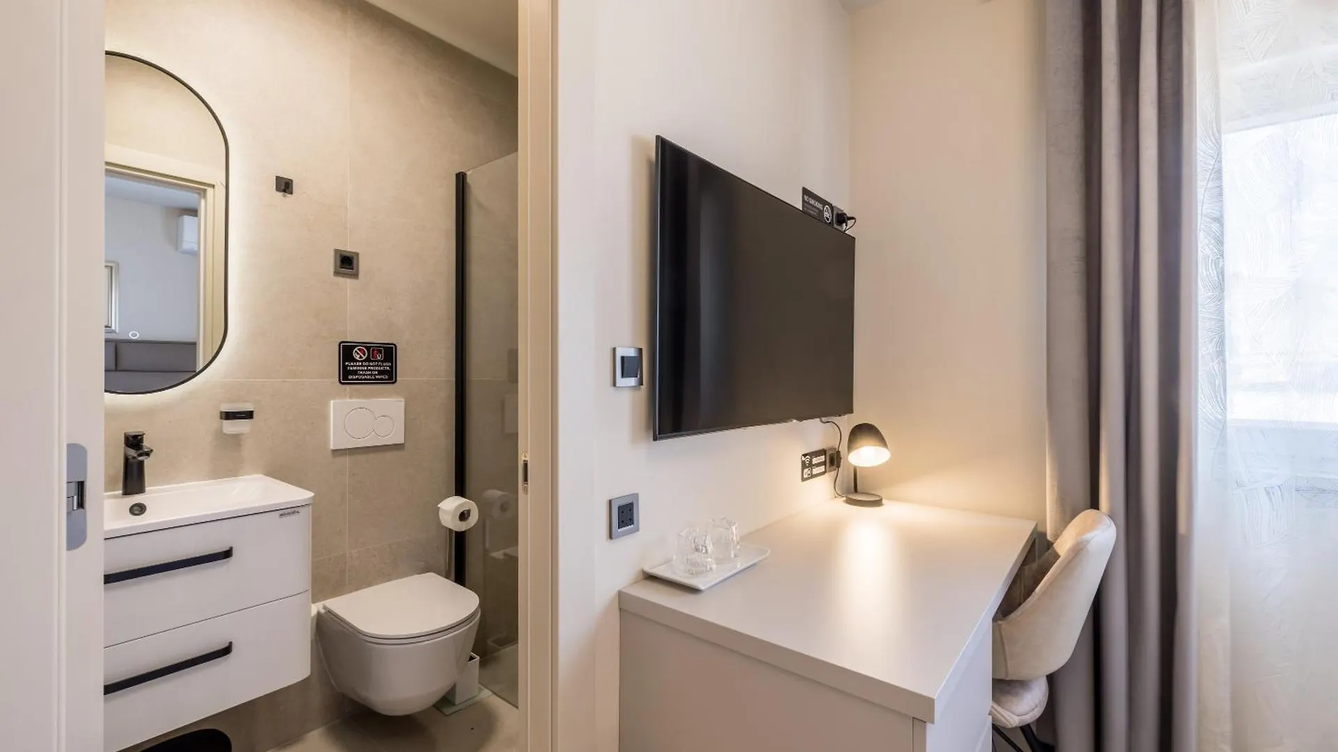 Guesthouse Rooms Split Oda ve Kahvaltı